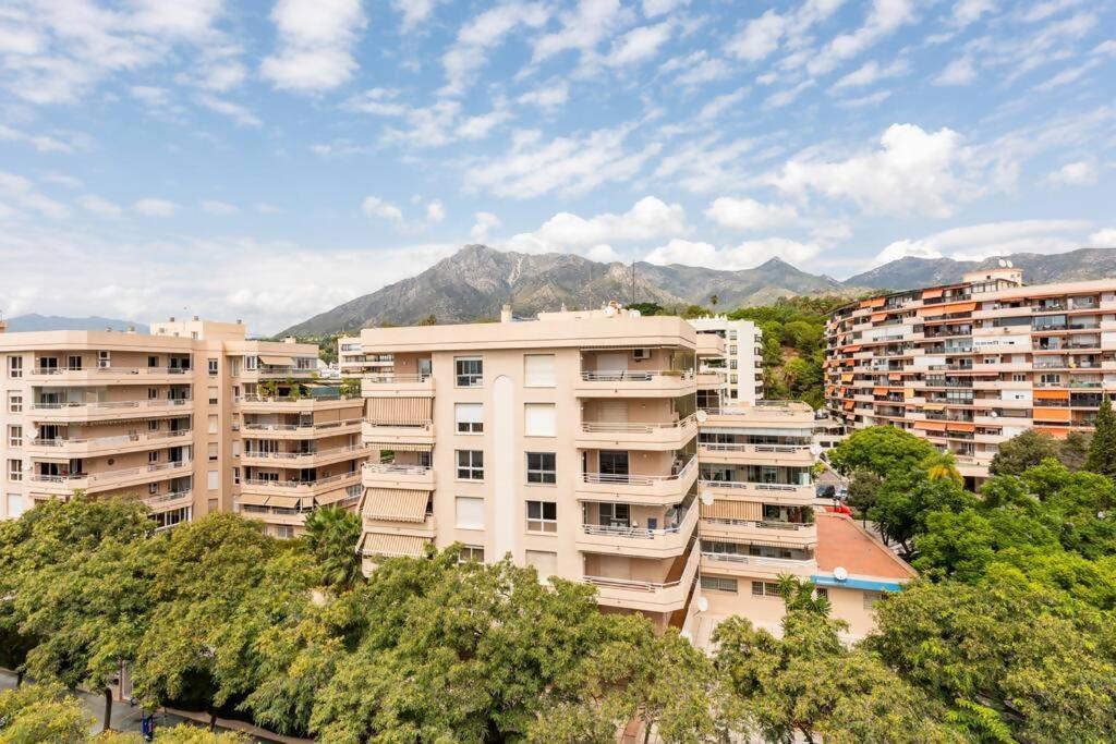 Marbella House Imponente Atico Con Piscina Privada Apartment Luaran gambar