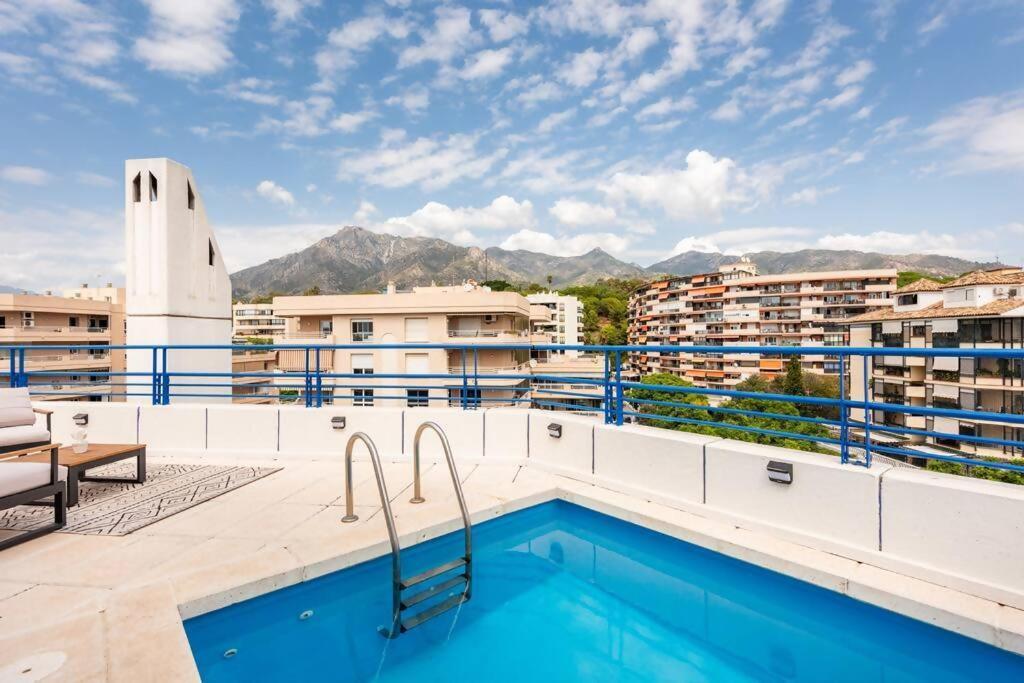 Marbella House Imponente Atico Con Piscina Privada Apartment Luaran gambar
