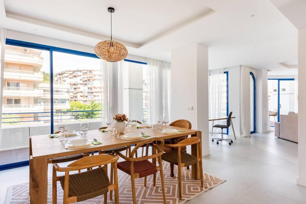 Marbella House Imponente Atico Con Piscina Privada Apartment Luaran gambar